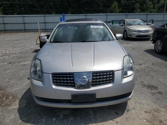 2004 Nissan Maxima SE