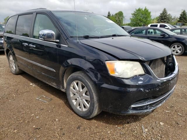 2012 Chrysler Town & Country Touring L