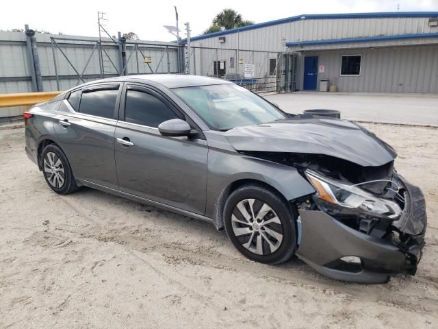 2019 Nissan Altima S