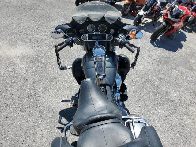 2006 Harley-Davidson Flhtcui