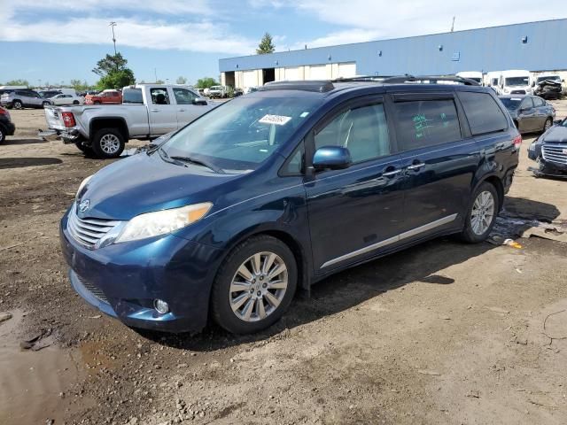 2011 Toyota Sienna XLE