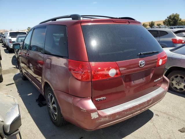 2009 Toyota Sienna CE