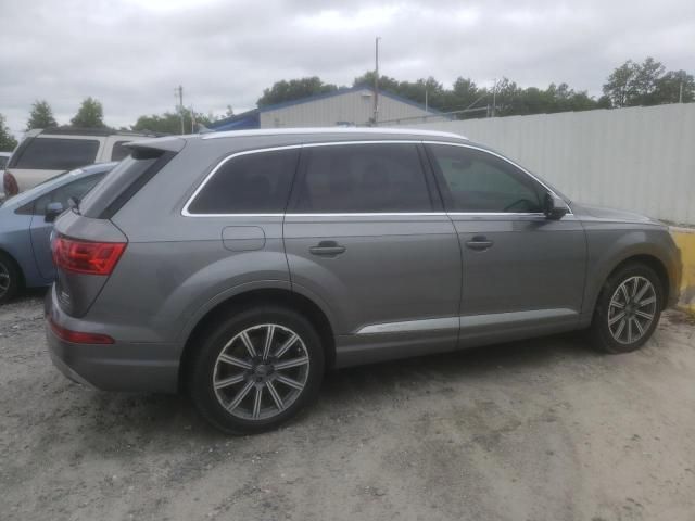 2018 Audi Q7 Premium Plus