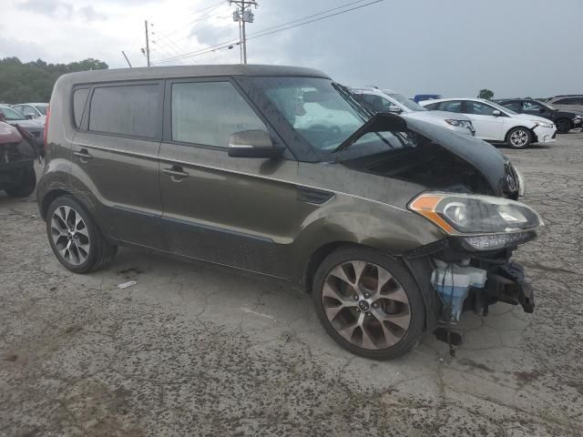 2013 KIA Soul +