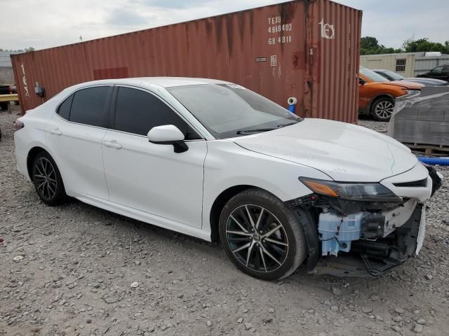 2021 Toyota Camry SE