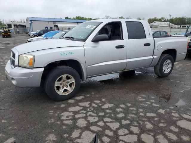 2006 Dodge Dakota Quad SLT