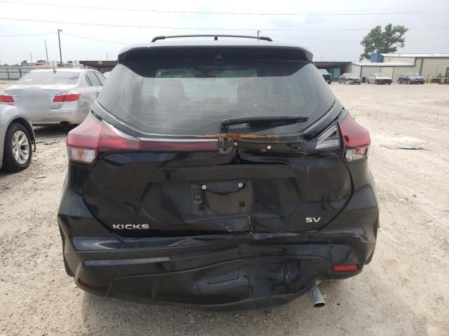 2023 Nissan Kicks sv