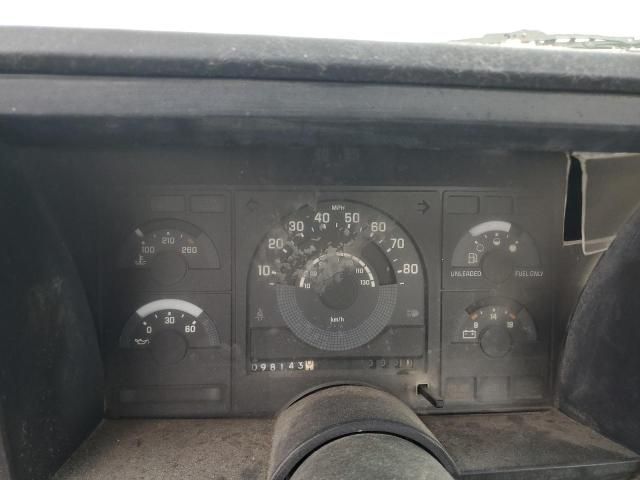 1988 Chevrolet GMT-400 C2500