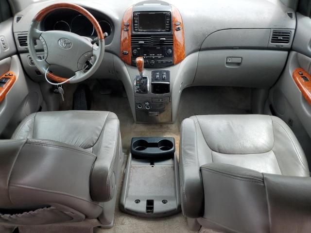 2008 Toyota Sienna XLE