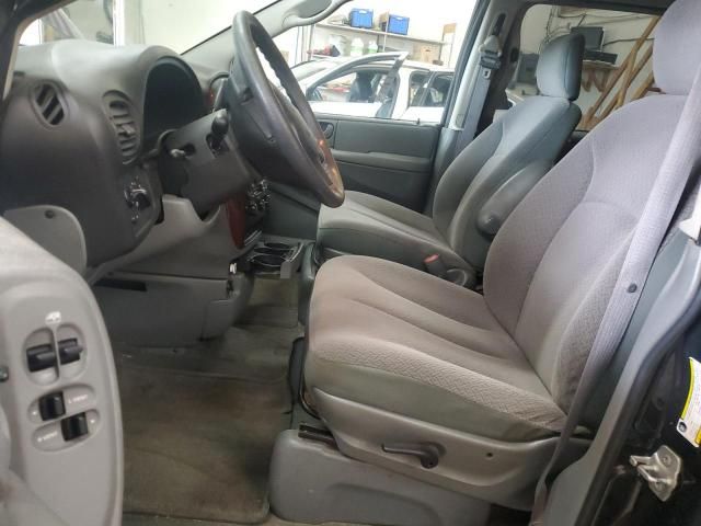 2007 Chrysler Town & Country LX