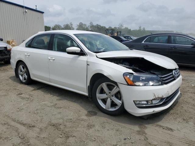 2015 Volkswagen Passat S