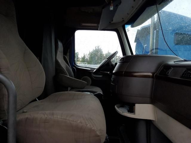 2013 Volvo VN VNL