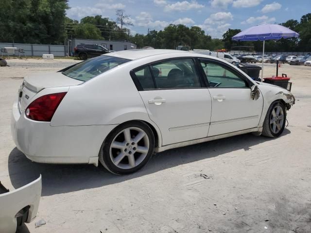 2005 Nissan Maxima SE