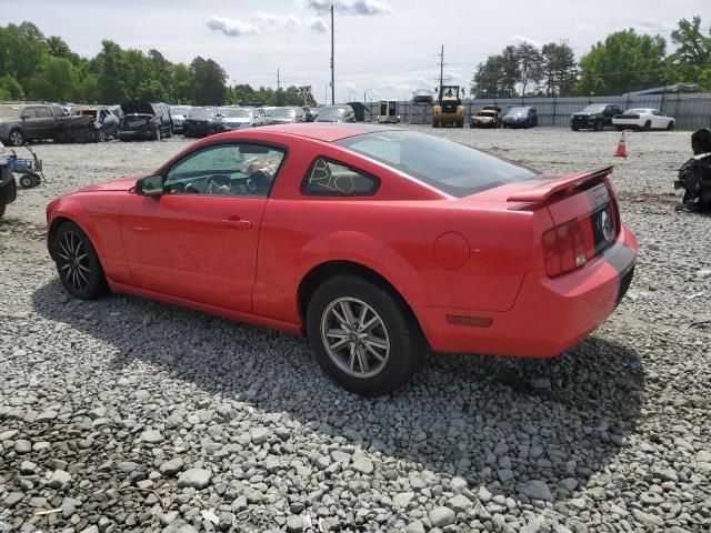 2005 Ford Mustang