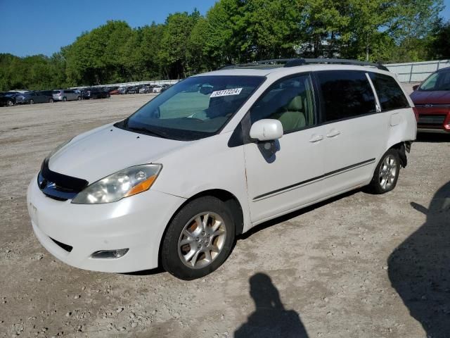 2006 Toyota Sienna XLE