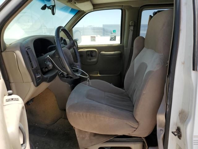 2002 Chevrolet Express G1500