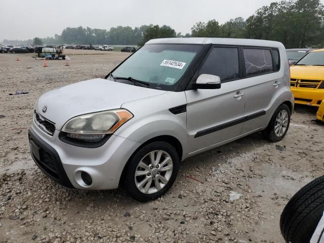 2013 KIA Soul +