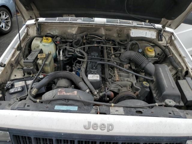 1996 Jeep Cherokee SE