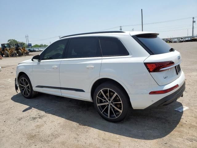 2020 Audi Q7 Premium Plus