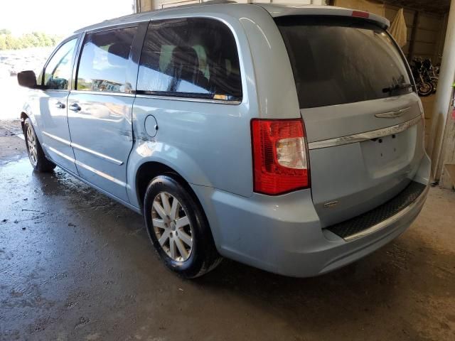 2013 Chrysler Town & Country Touring