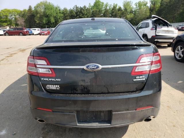 2014 Ford Taurus SEL