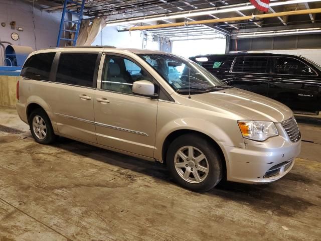 2013 Chrysler Town & Country Touring