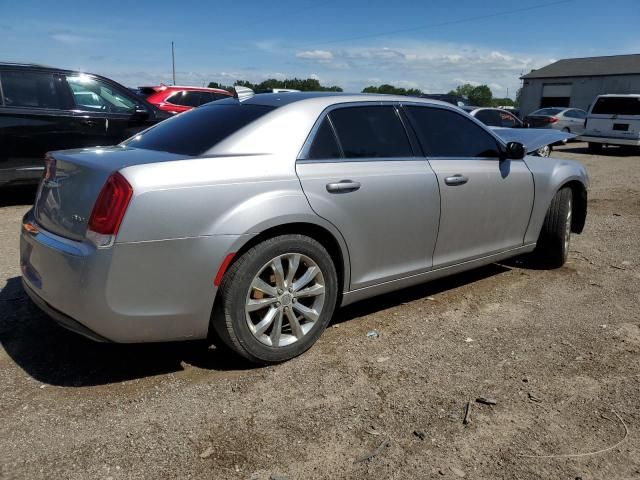 2015 Chrysler 300 Limited