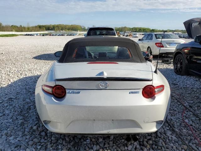 2016 Mazda MX-5 Miata Club