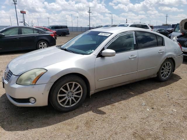 2004 Nissan Maxima SE