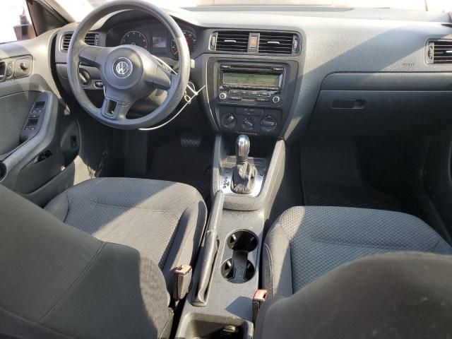 2011 Volkswagen Jetta Base