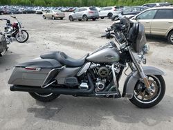 Harley-Davidson salvage cars for sale: 2017 Harley-Davidson Flhr Road King