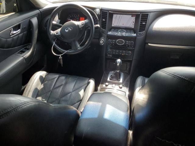 2011 Infiniti FX35