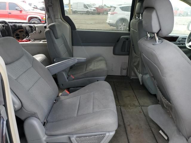 2010 Chrysler Town & Country Touring