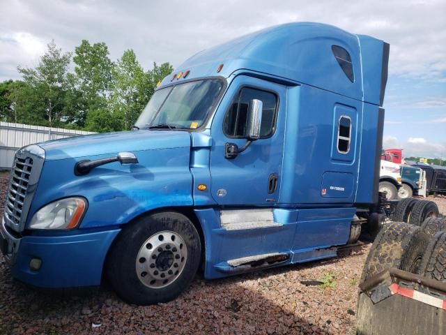 2015 Freightliner Cascadia 125