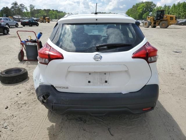 2018 Nissan Kicks S