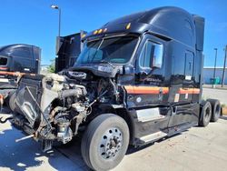Salvage cars for sale from Copart Pasco, WA: 2014 Freightliner Cascadia 125