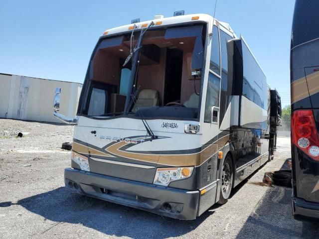 2013 Prevost Bus