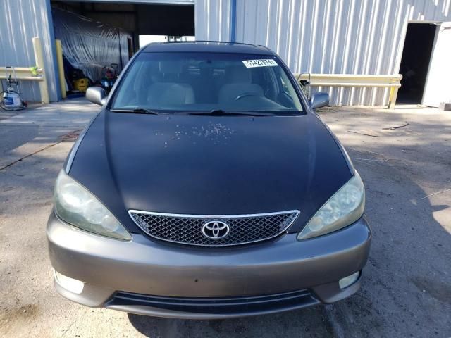 2005 Toyota Camry SE