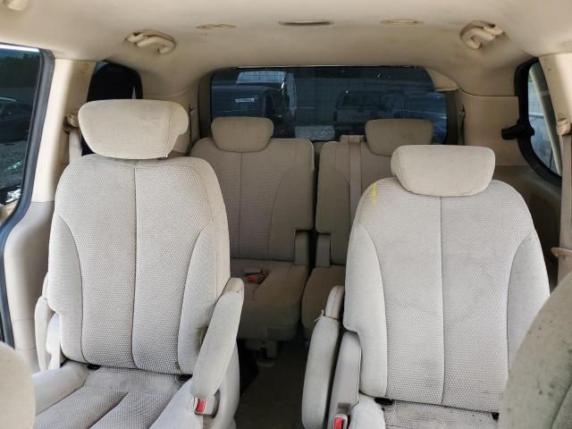 2008 KIA Sedona