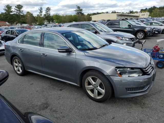 2012 Volkswagen Passat SE