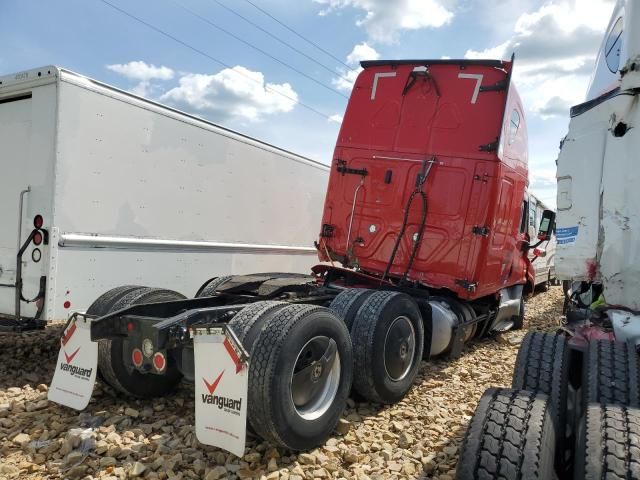 2018 Freightliner Cascadia 125