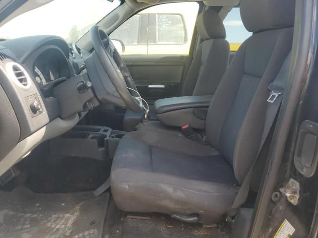 2008 Mitsubishi Raider LS