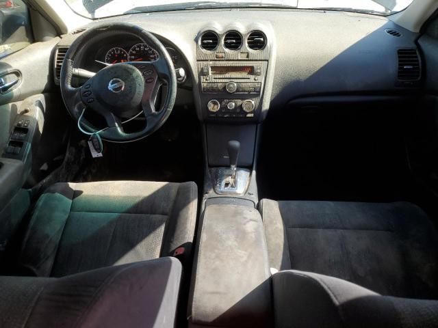 2010 Nissan Altima Base