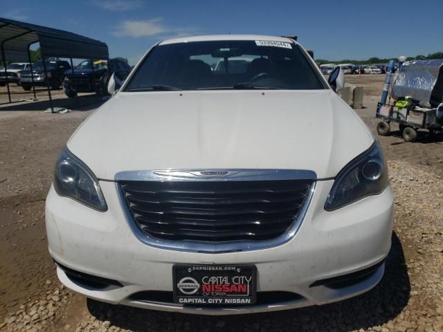 2014 Chrysler 200 Limited