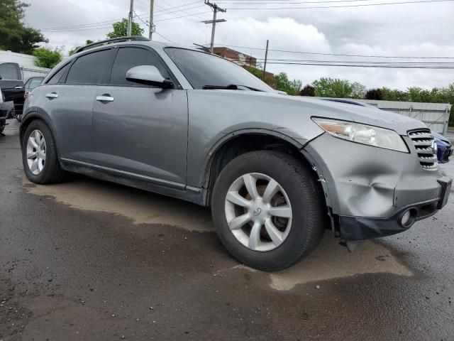 2005 Infiniti FX35