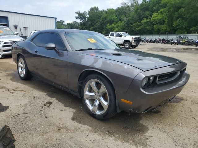 2014 Dodge Challenger SXT