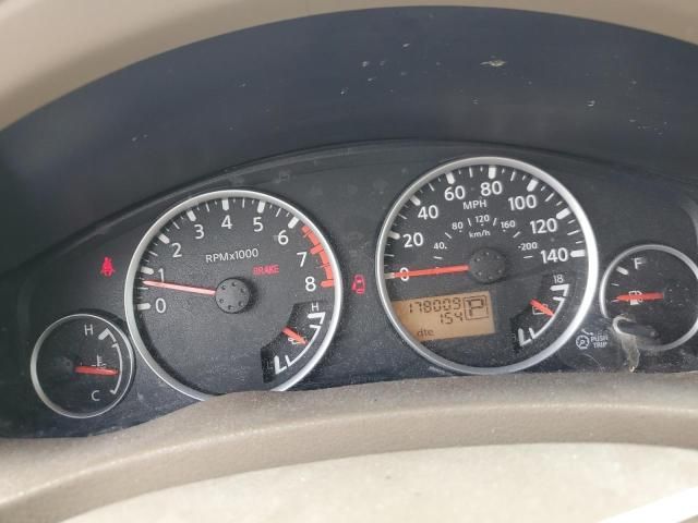 2006 Nissan Pathfinder LE