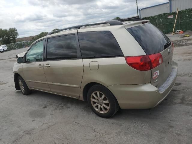 2006 Toyota Sienna XLE