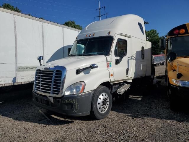 2016 Freightliner Cascadia 125