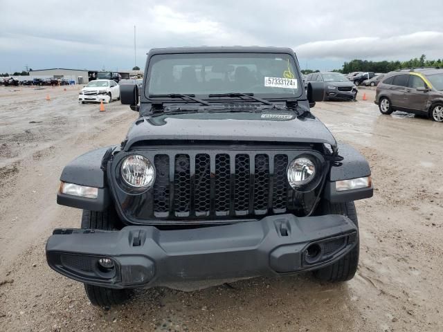 2022 Jeep Gladiator Sport